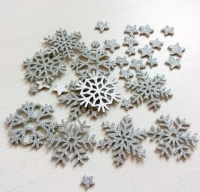Снежинки из фоамирана на клеевой основе серебро